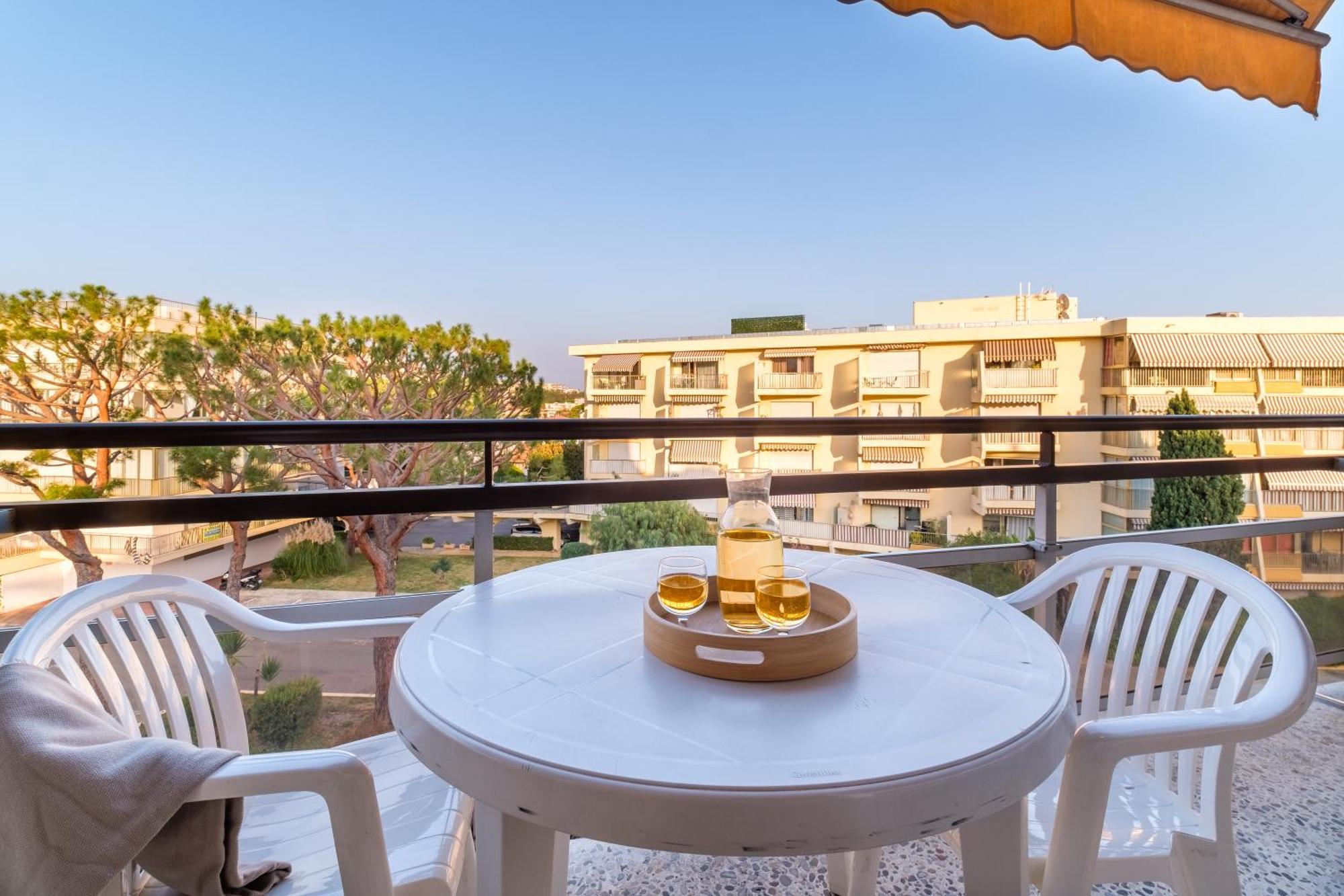 Residence Heliotel Marine Saint-Laurent-du-Var Kültér fotó